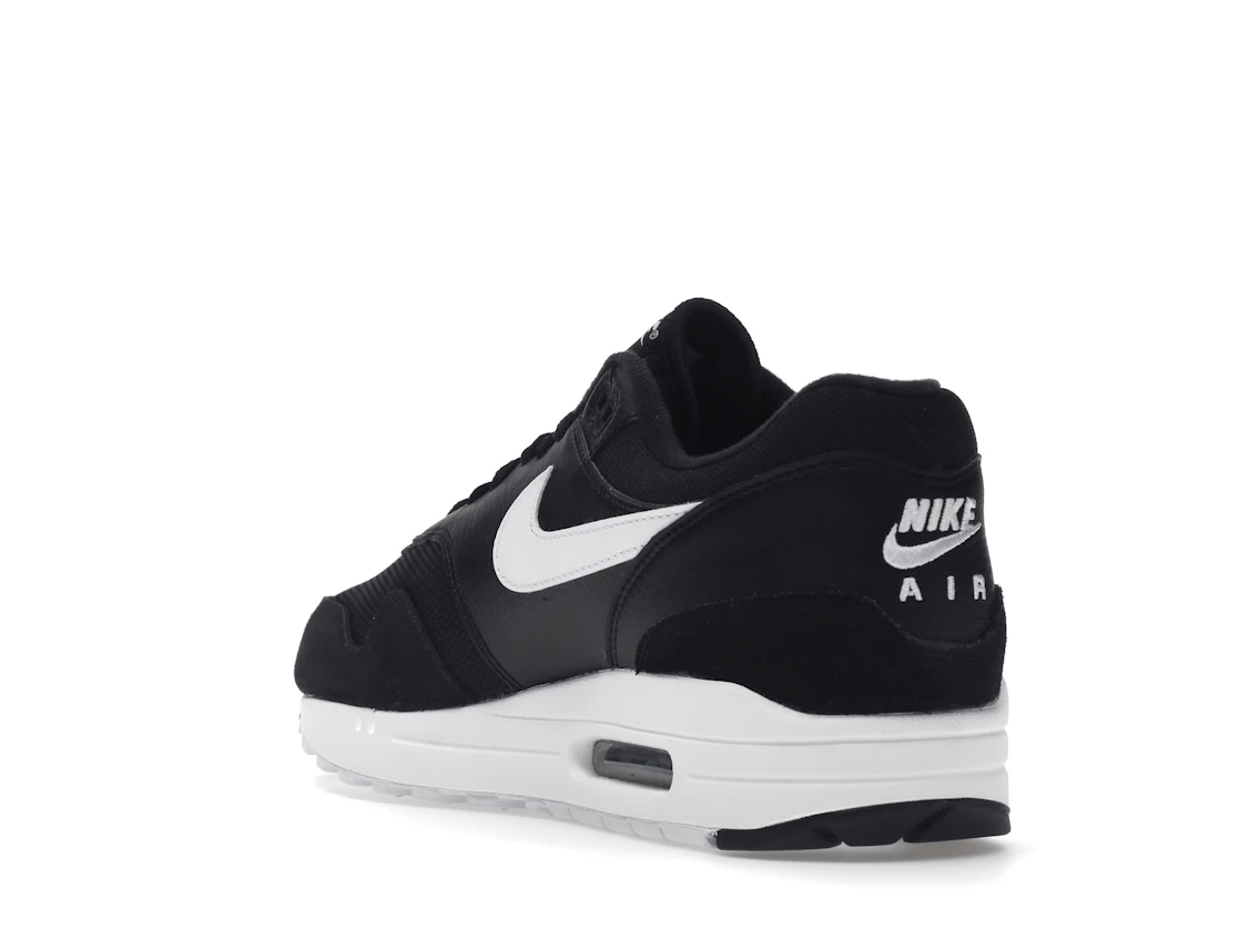 Vue 25 de Nike Air Max 1 Black White (2019)