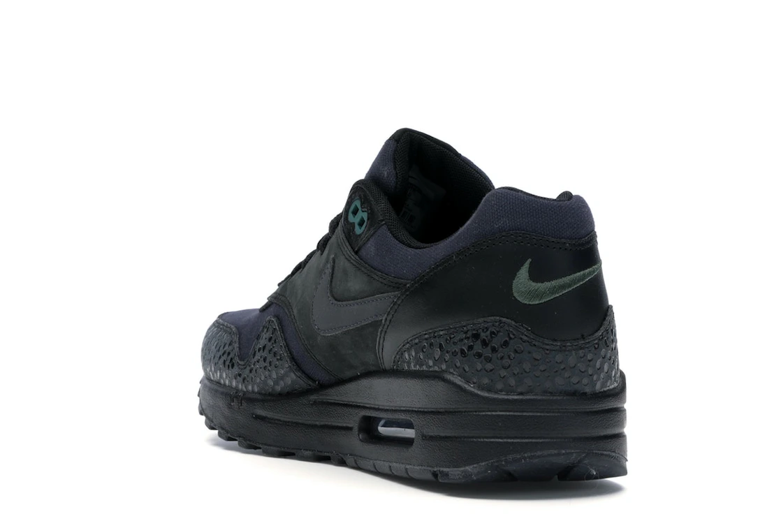 Vue 25 de Nike Air Max 1 Black/Black-Bonsai