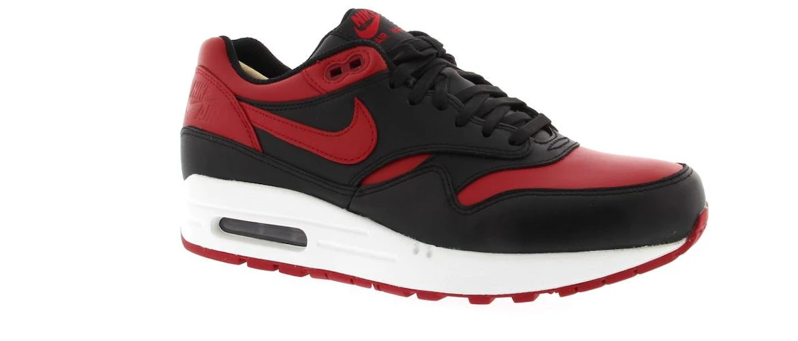 Vue 3 de Nike Air Max 1 Bred
