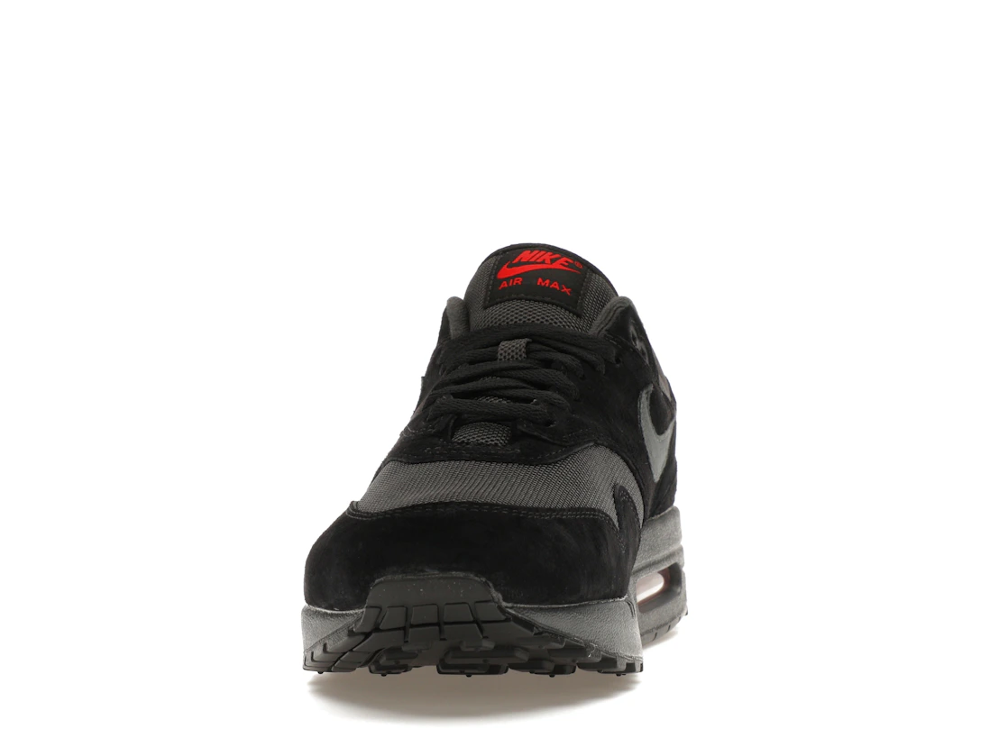 Vue 11 de Nike Air Max 1 Bred