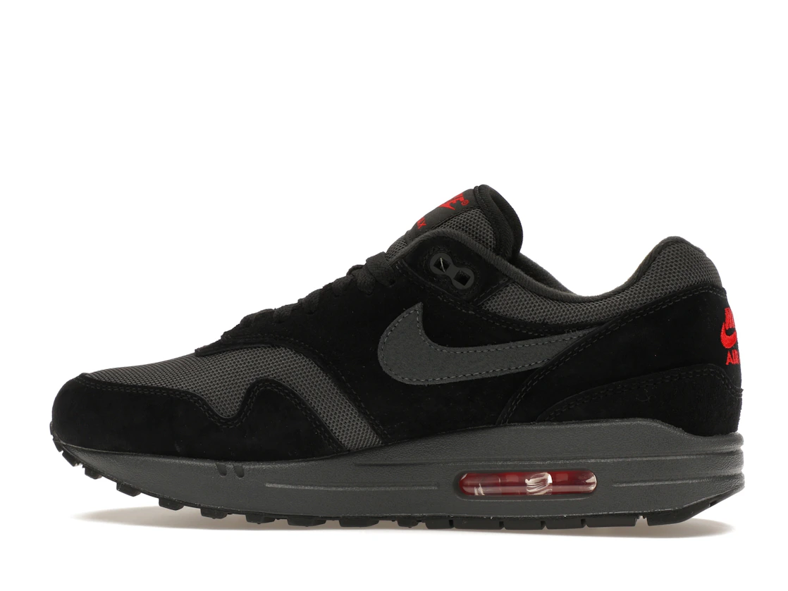 Vue 20 de Nike Air Max 1 Bred