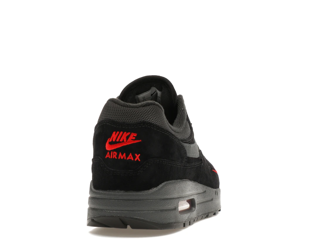 Vue 29 de Nike Air Max 1 Bred