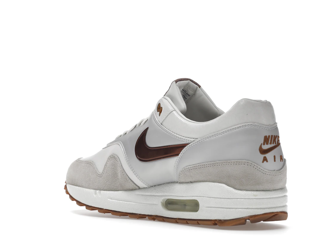 Vue 24 de Nike Air Max 1 Bronze Medal