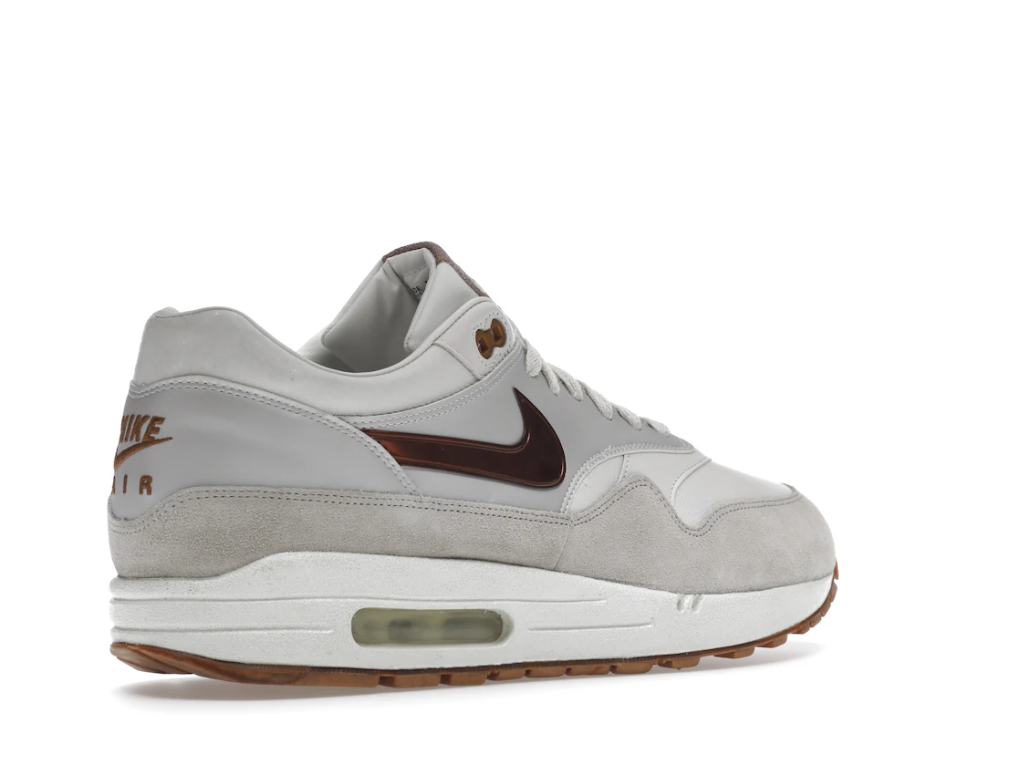 Vue 33 de Nike Air Max 1 Bronze Medal