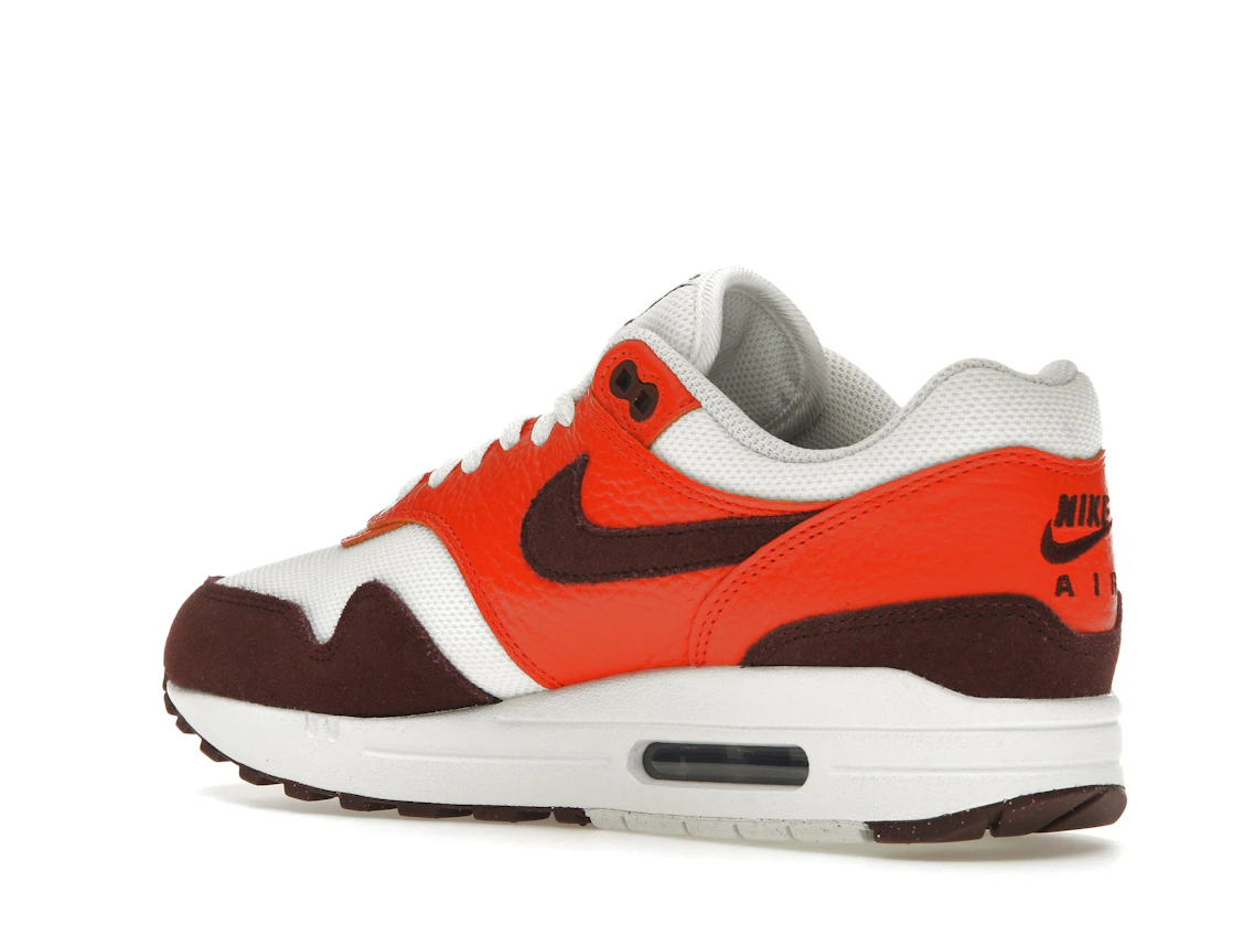 Vue 23 de Nike Air Max 1 Burgundy Crush