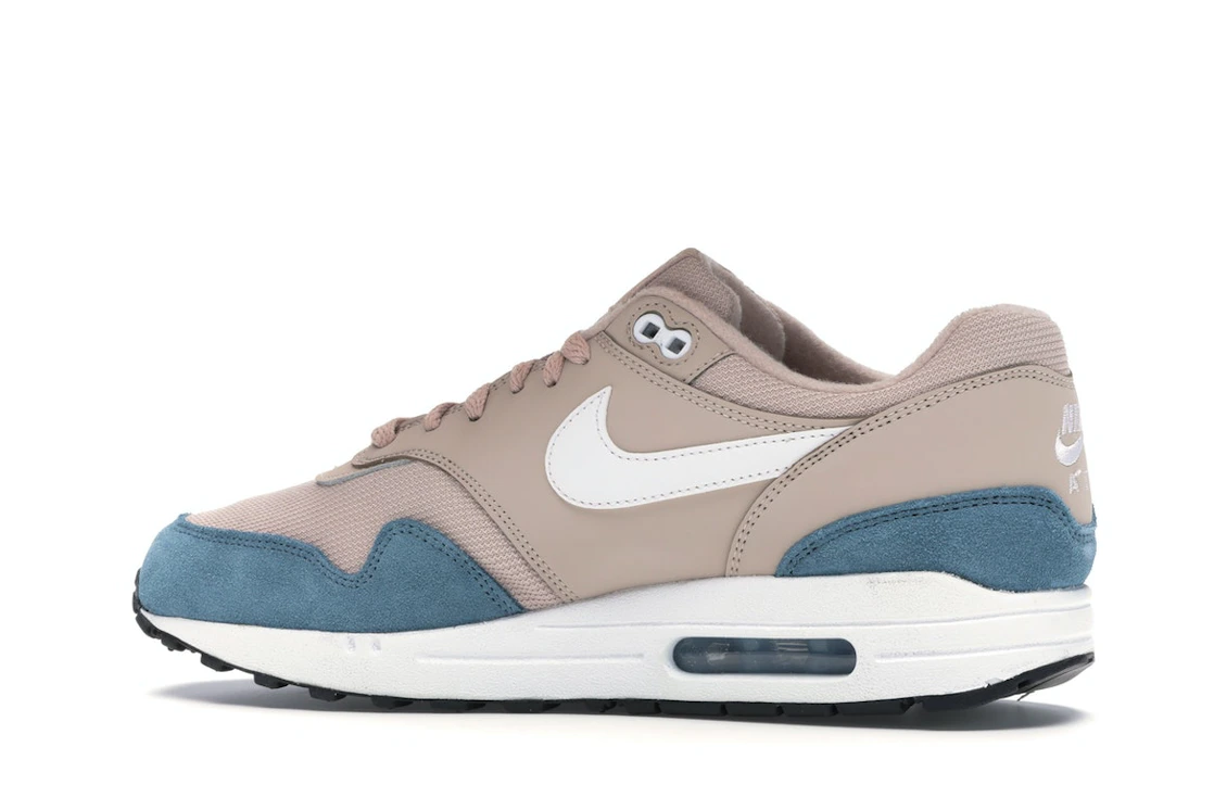 Vue 21 de Nike Air Max 1 Celestial Teal Particle Beige 