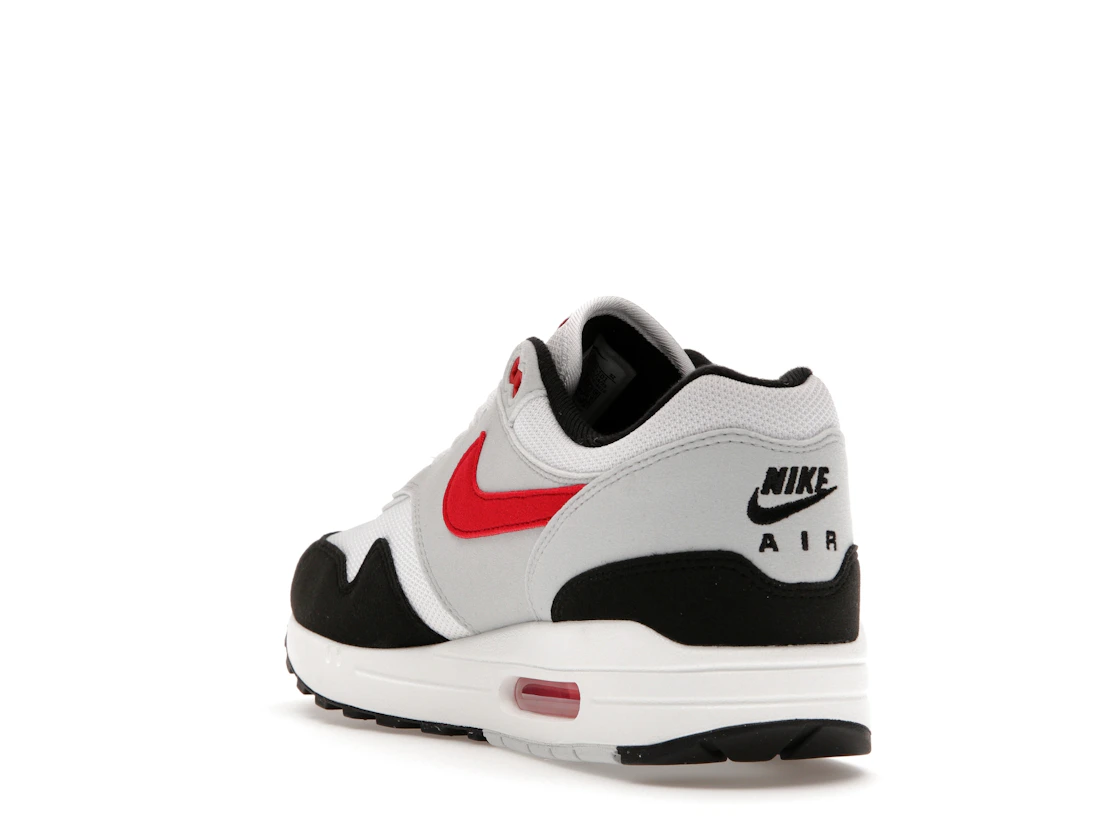 Vue 25 de Nike Air Max 1 Chili 2.0