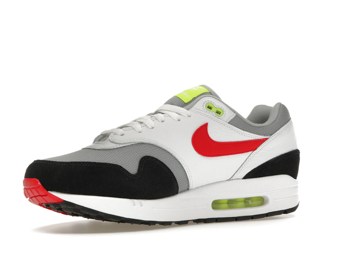 Vue 16 de Nike Air Max 1 Chili Volt