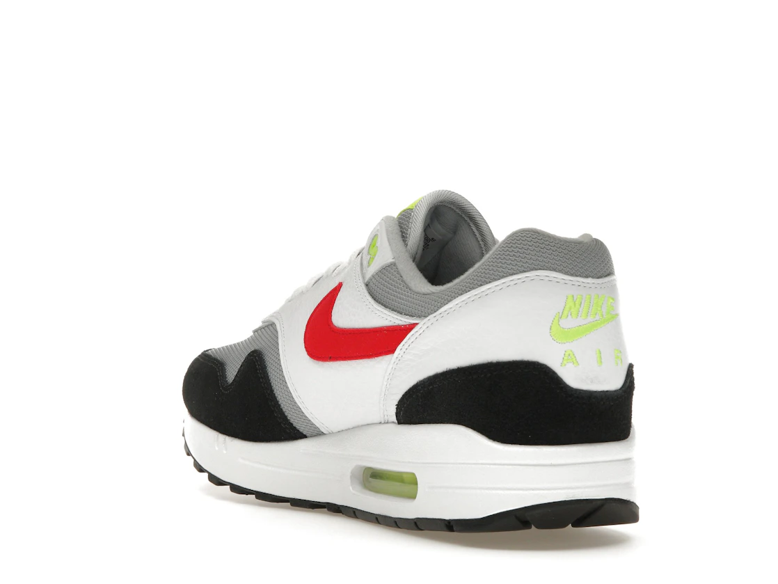 Vue 25 de Nike Air Max 1 Chili Volt