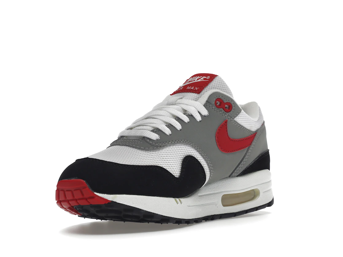 Vue 14 de Nike Air Max 1 Chili