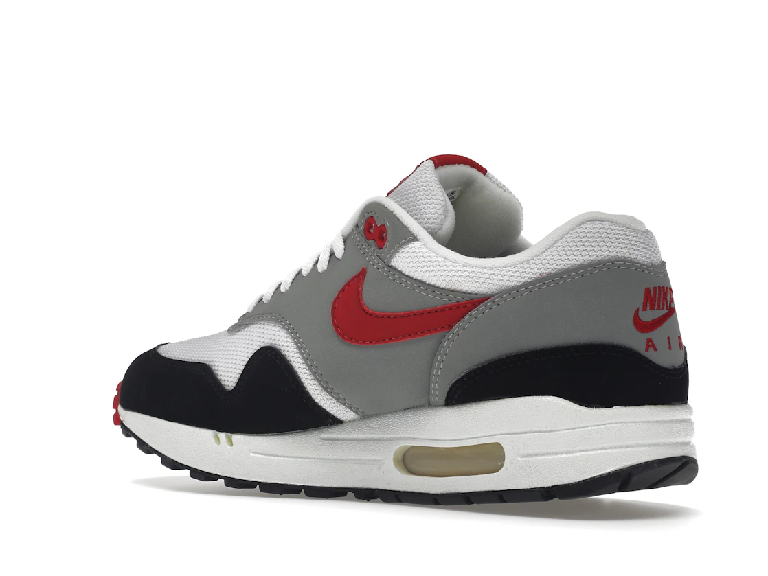 Vue 23 de Nike Air Max 1 Chili