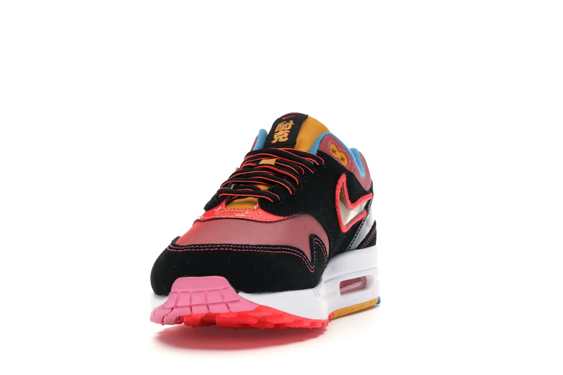 Vue 12 de Nike Air Max 1 Chinatown New York (2020)
