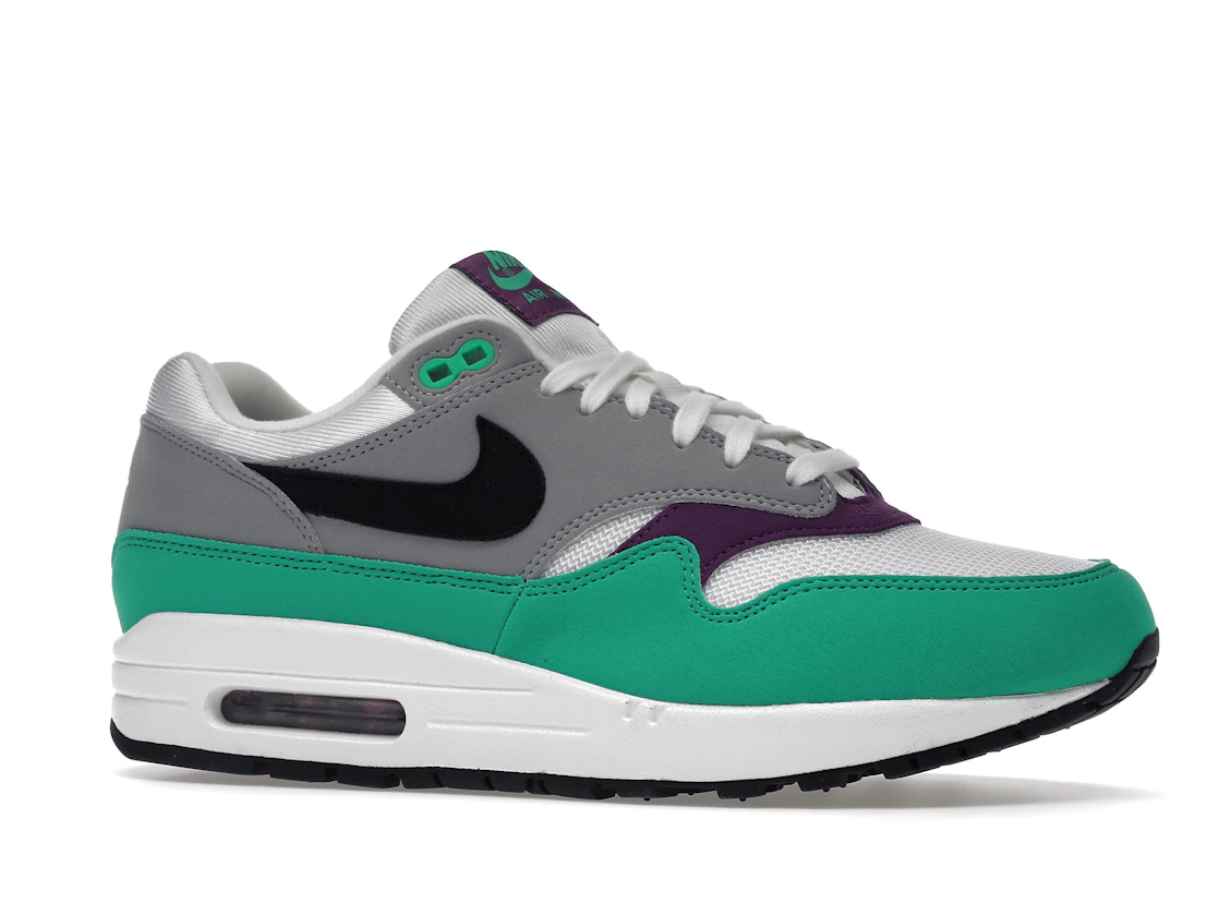 Vue 3 de Nike Air Max 1 Clear Emerald 