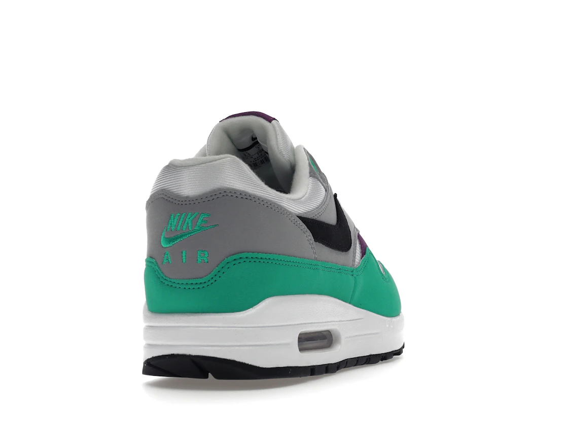 Vue 30 de Nike Air Max 1 Clear Emerald 