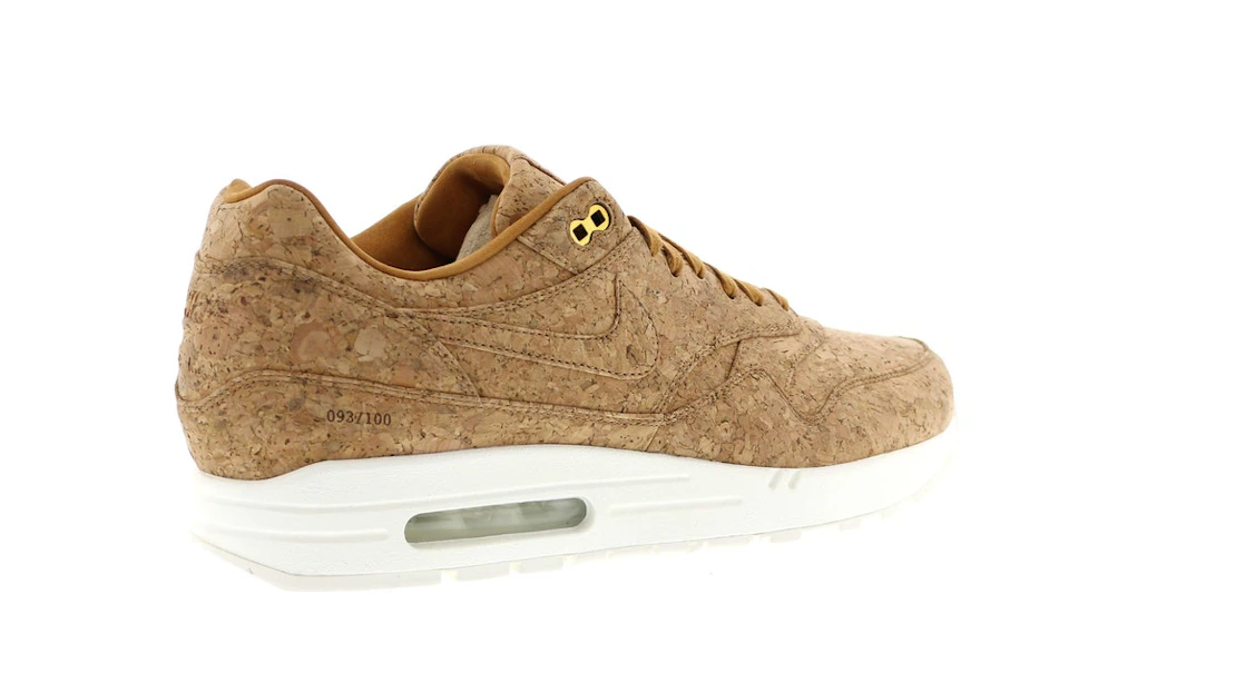 Vue 24 de Nike Air Max 1 Cork NYC SOHO Exclusive