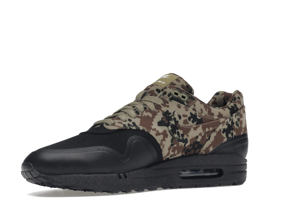 Vue 16 de Nike Air Max 1 Country Camo Germany (Nike Berlin Exclusive)