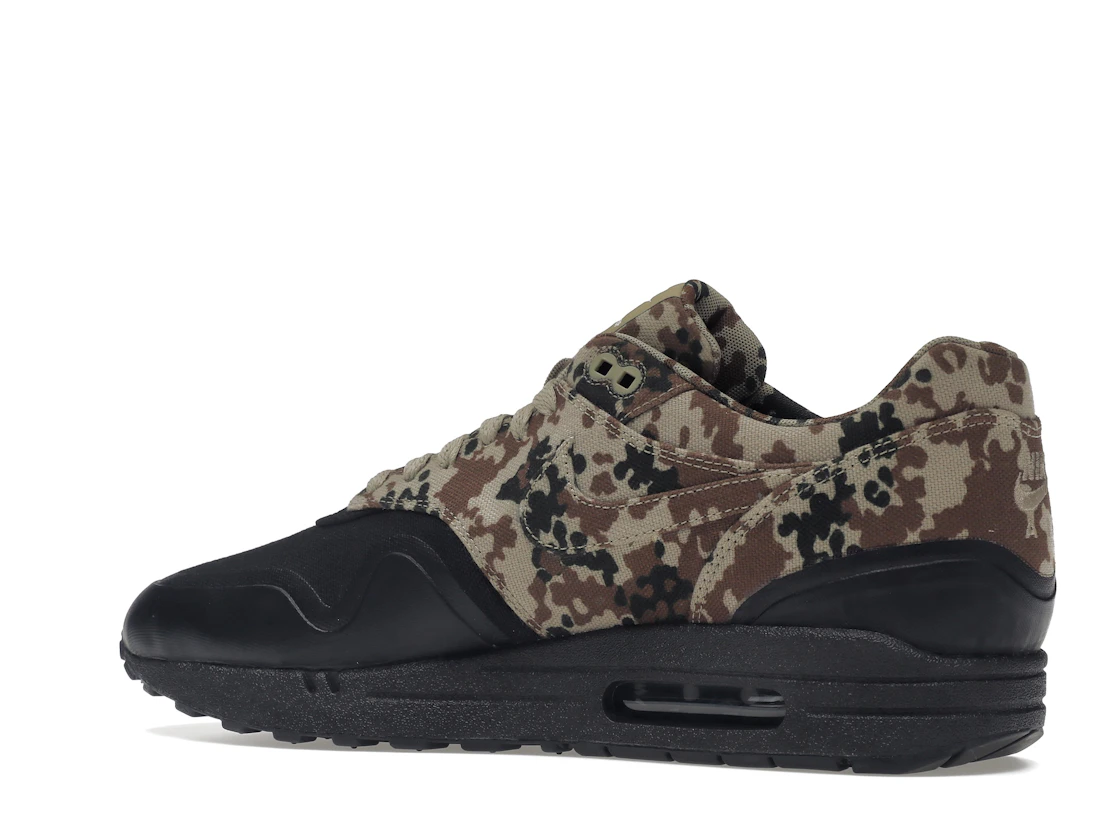 Vue 22 de Nike Air Max 1 Country Camo Germany (Nike Berlin Exclusive)