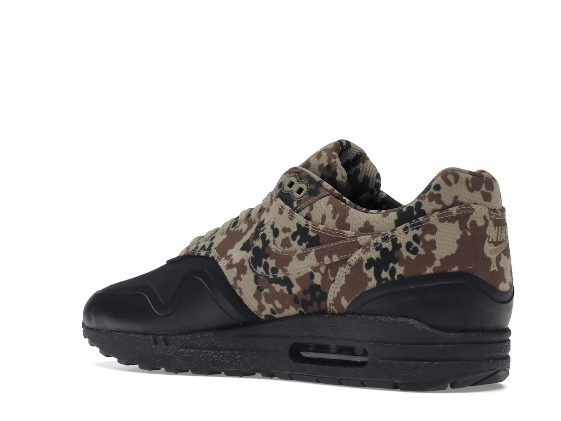 Vue 23 de Nike Air Max 1 Country Camo Germany (Nike Berlin Exclusive)