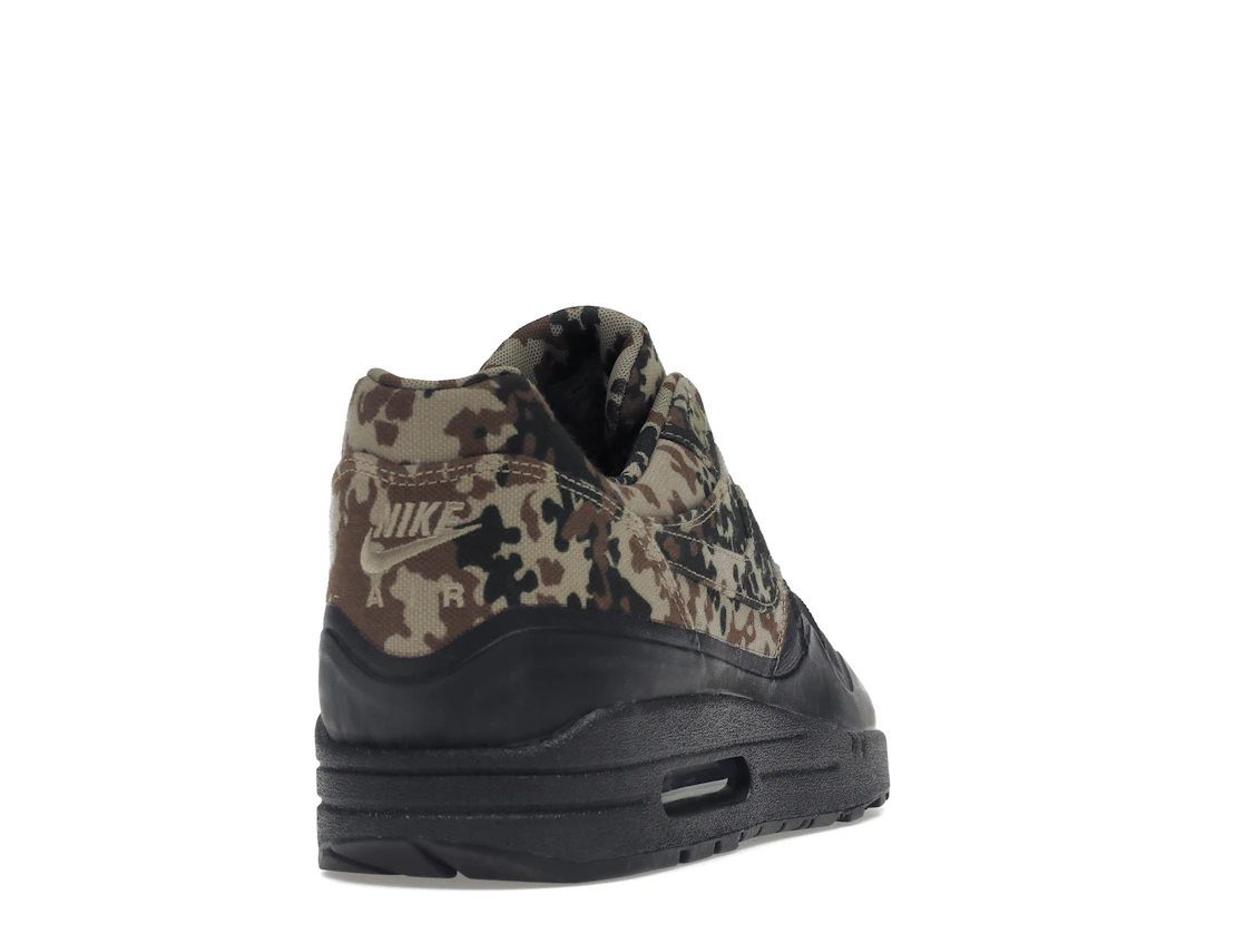 Vue 30 de Nike Air Max 1 Country Camo Germany (Nike Berlin Exclusive)