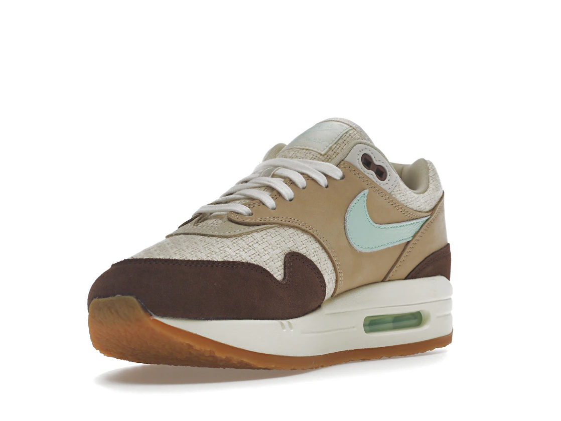 Vue 14 de Nike Air Max 1 Crepe Brown (2022)