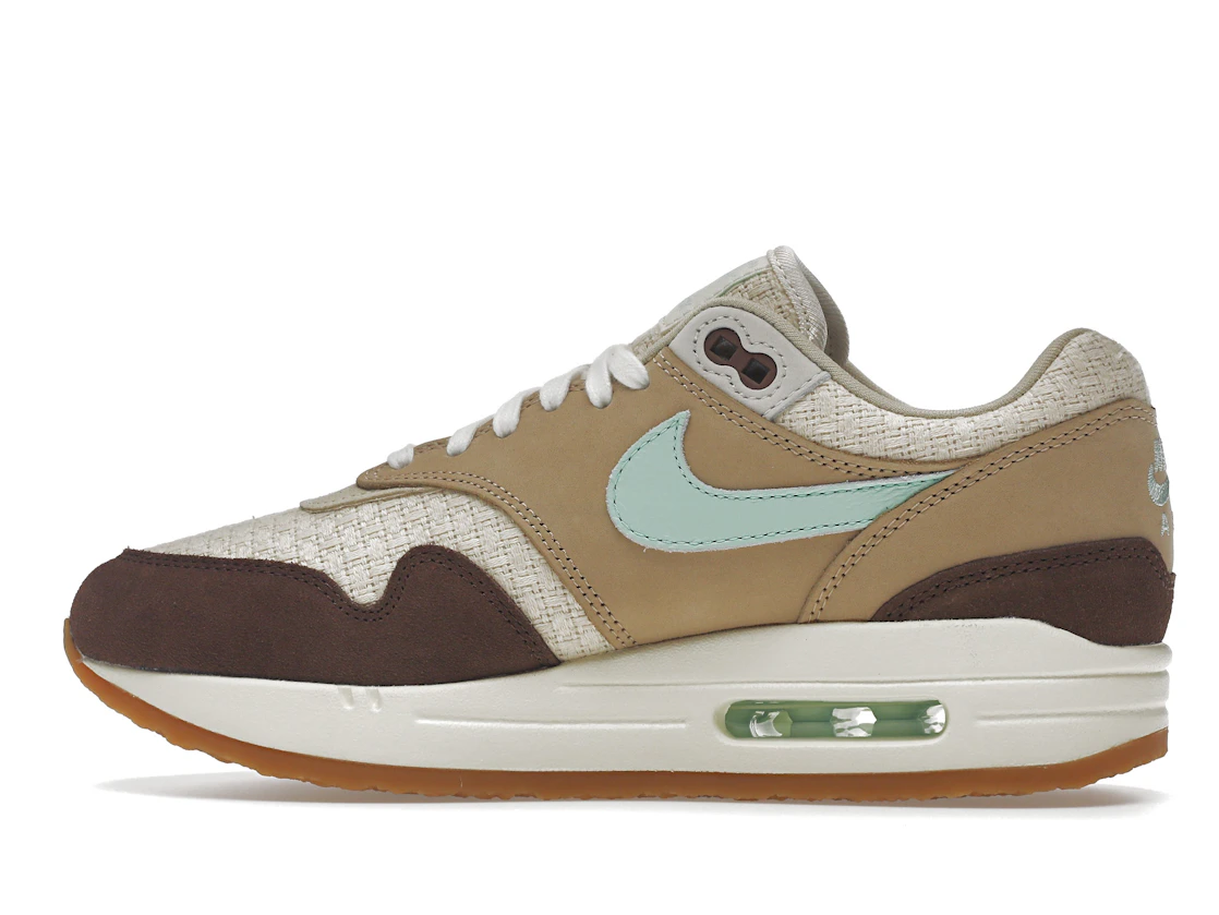 Vue 20 de Nike Air Max 1 Crepe Brown (2022)