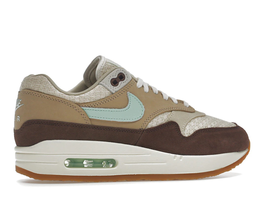 Vue 35 de Nike Air Max 1 Crepe Brown (2022)