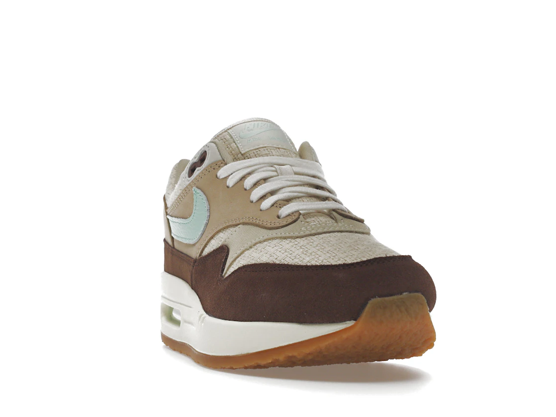 Vue 8 de Nike Air Max 1 Crepe Brown (2022)