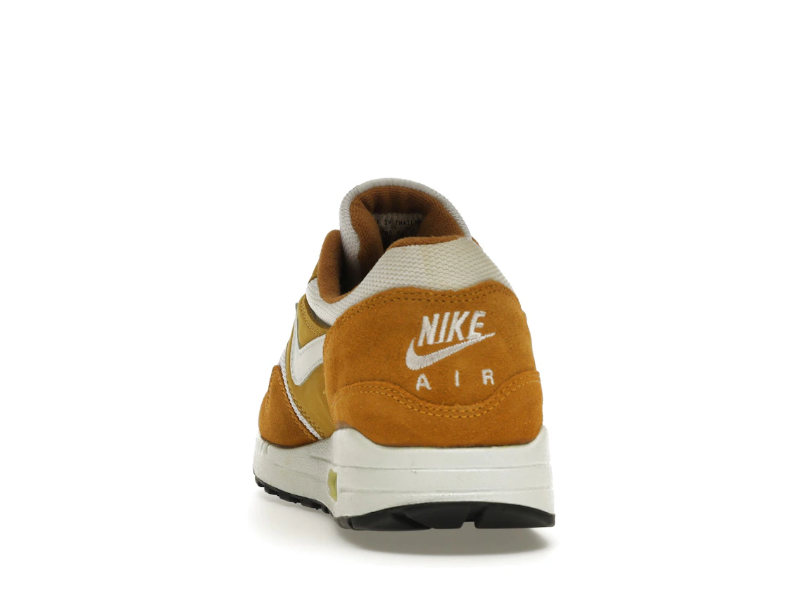Vue 27 de Nike Air Max 1 Curry (2003)