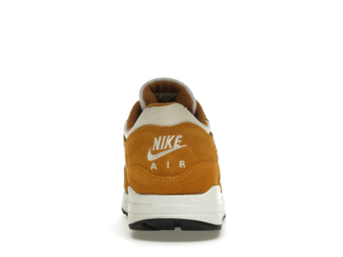 Vue 28 de Nike Air Max 1 Curry (2003)