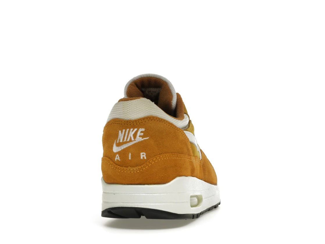 Vue 29 de Nike Air Max 1 Curry (2003)