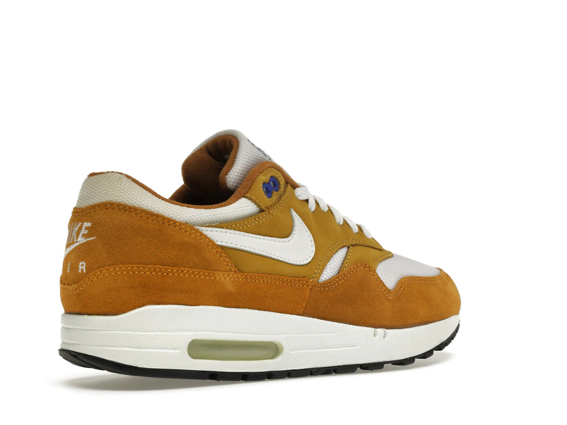 Vue 33 de Nike Air Max 1 Curry (2003)