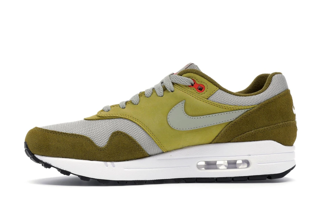 Vue 19 de Nike Air Max 1 Curry Pack (Olive)