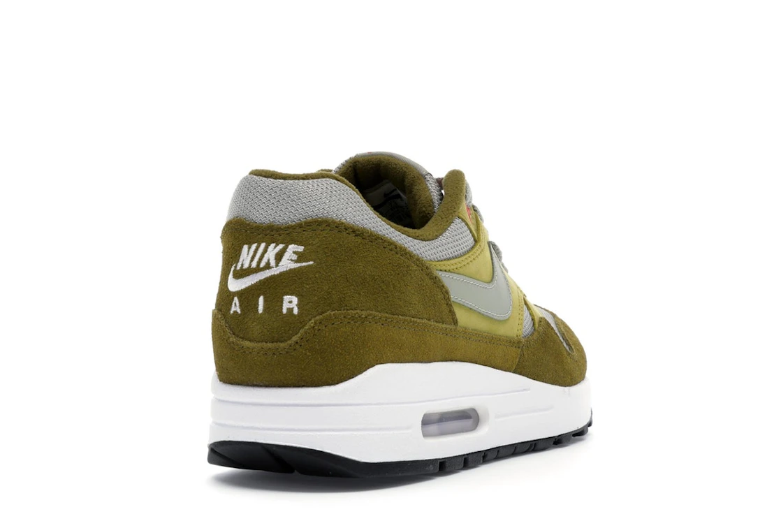 Vue 31 de Nike Air Max 1 Curry Pack (Olive)
