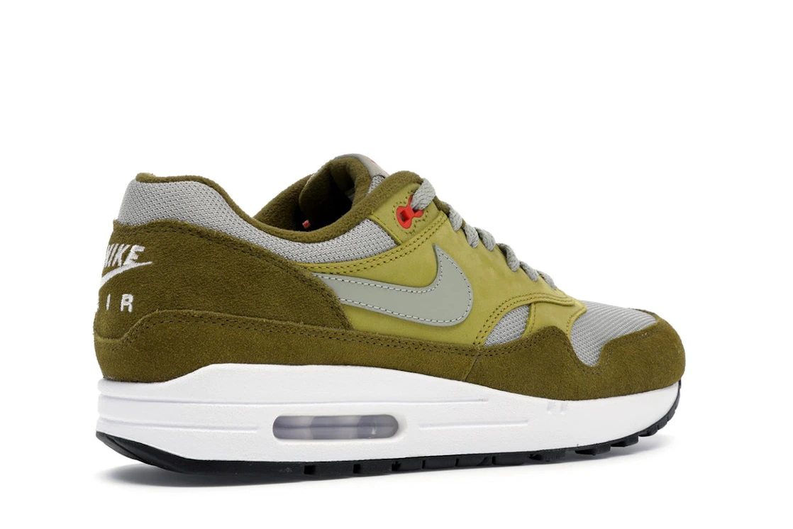 Vue 34 de Nike Air Max 1 Curry Pack (Olive)