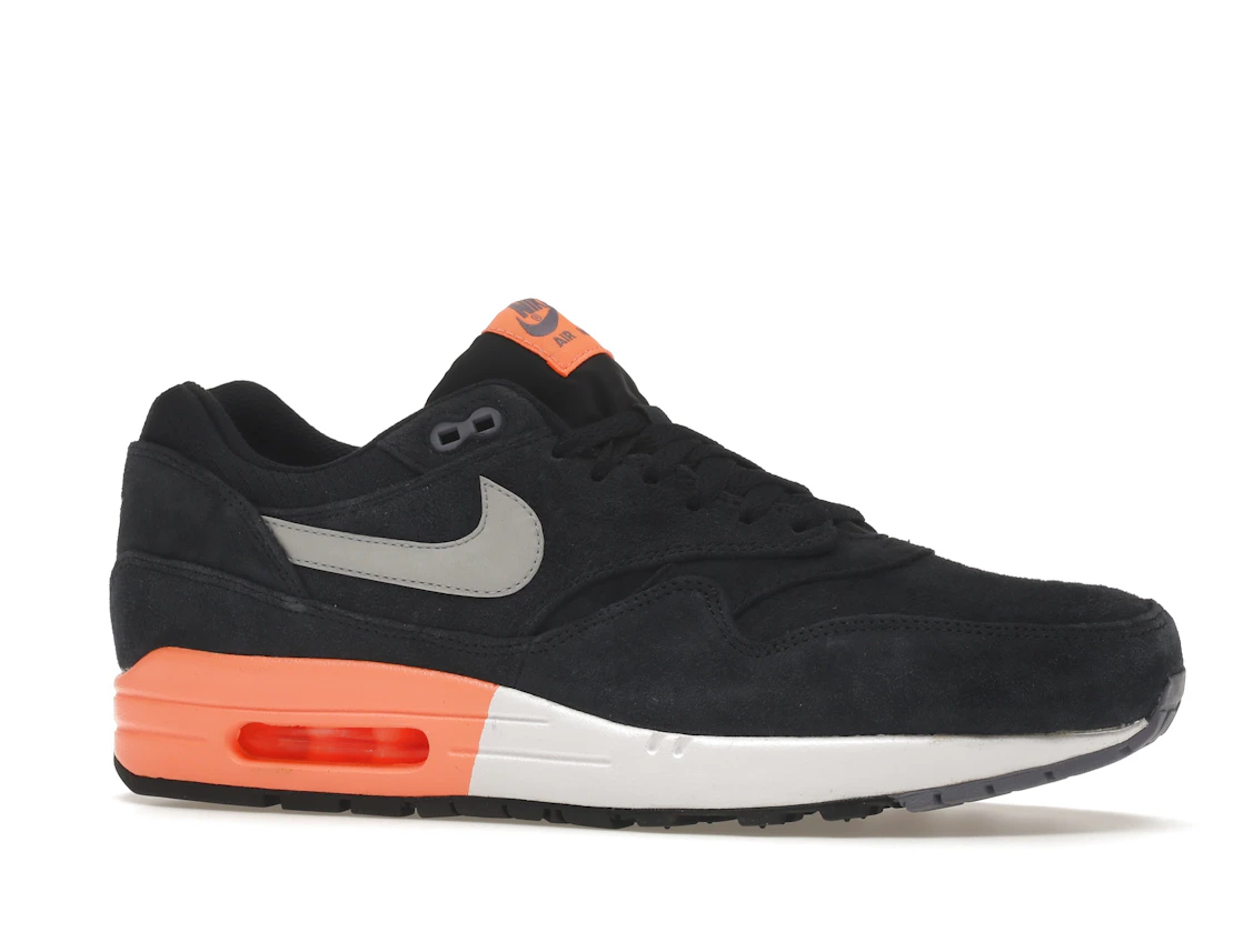 Vue 3 de Nike Air Max 1 Dark Obsidian Atomic Orange