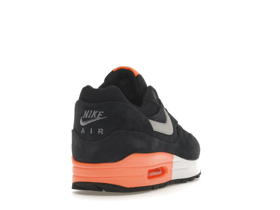 Vue 30 de Nike Air Max 1 Dark Obsidian Atomic Orange