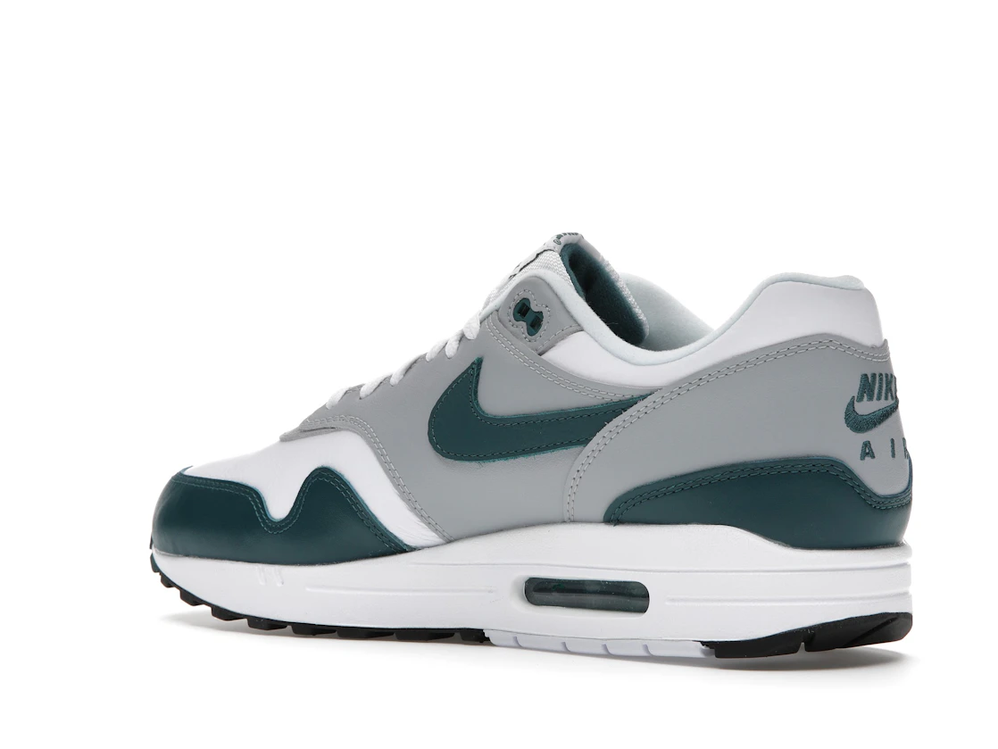 Vue 23 de Nike Air Max 1 Dark Teal Green