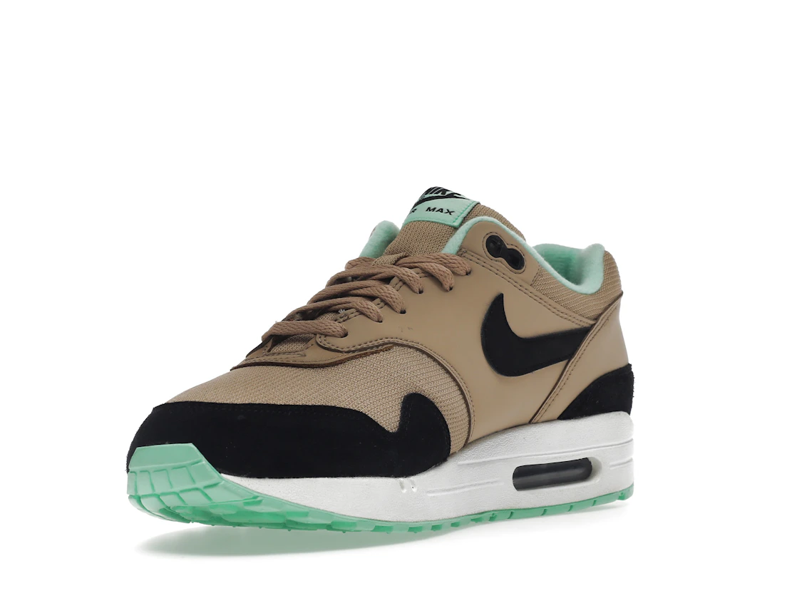 Vue 14 de Nike Air Max 1 Desert Black Green Glow 