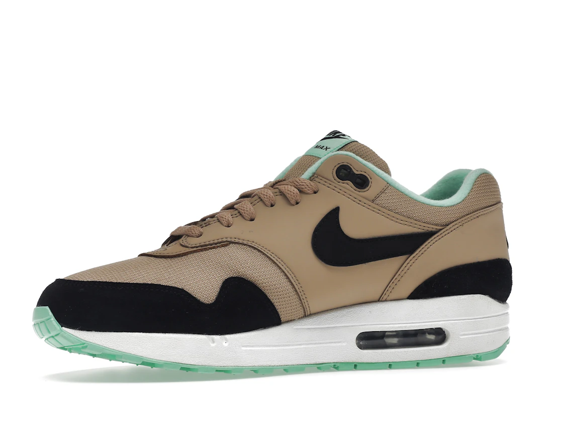 Vue 17 de Nike Air Max 1 Desert Black Green Glow 