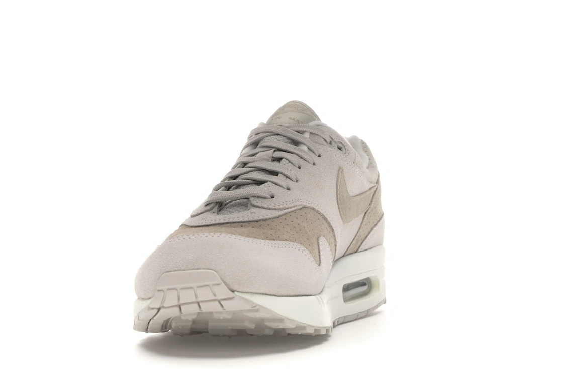 Vue 12 de Nike Air Max 1 Desert Sand Suede