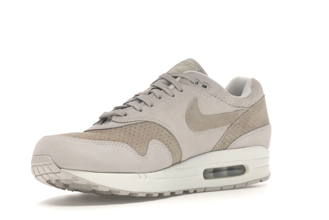 Vue 15 de Nike Air Max 1 Desert Sand Suede