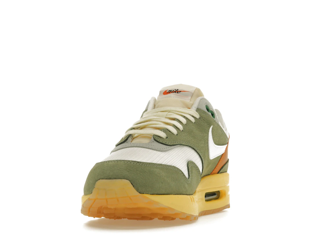 Vue 12 de Nike Air Max 1 Designed by Japan 