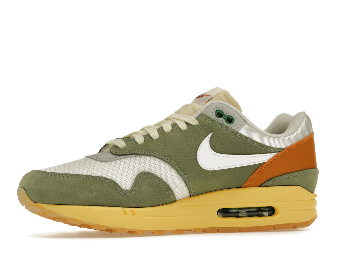 Vue 17 de Nike Air Max 1 Designed by Japan 