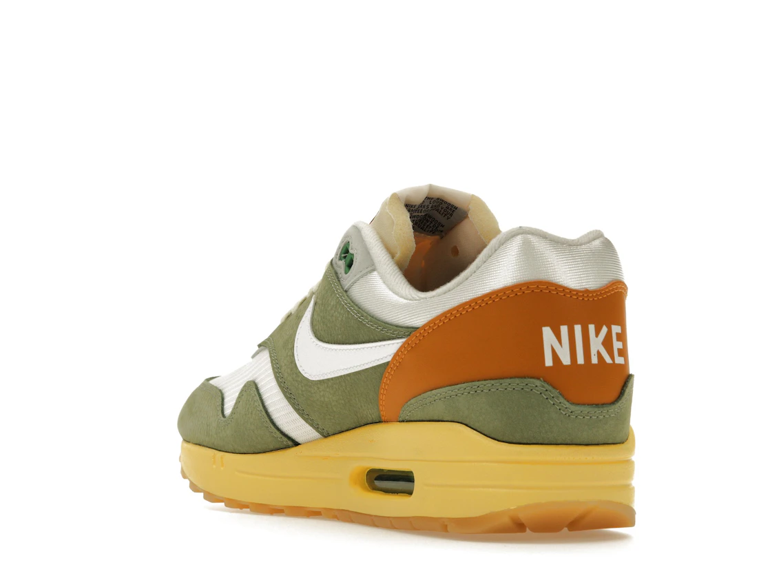 Vue 25 de Nike Air Max 1 Designed by Japan 