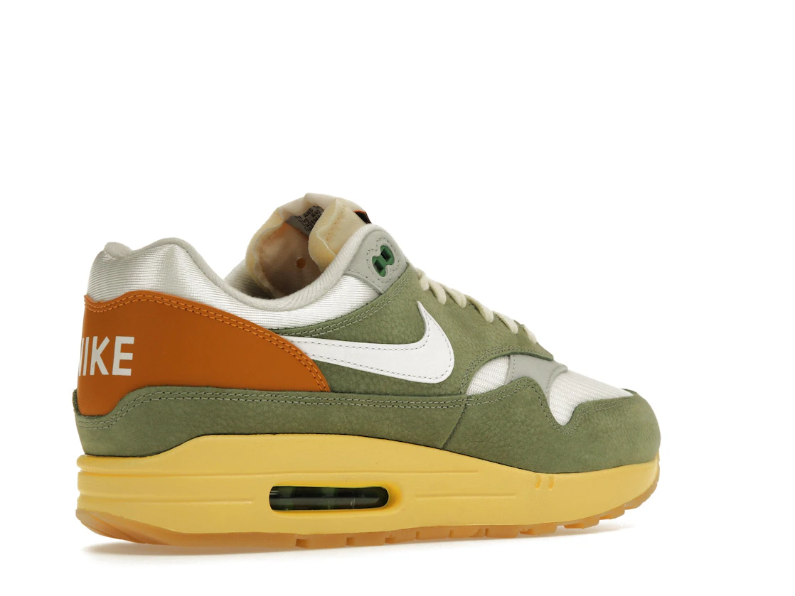 Vue 33 de Nike Air Max 1 Designed by Japan 