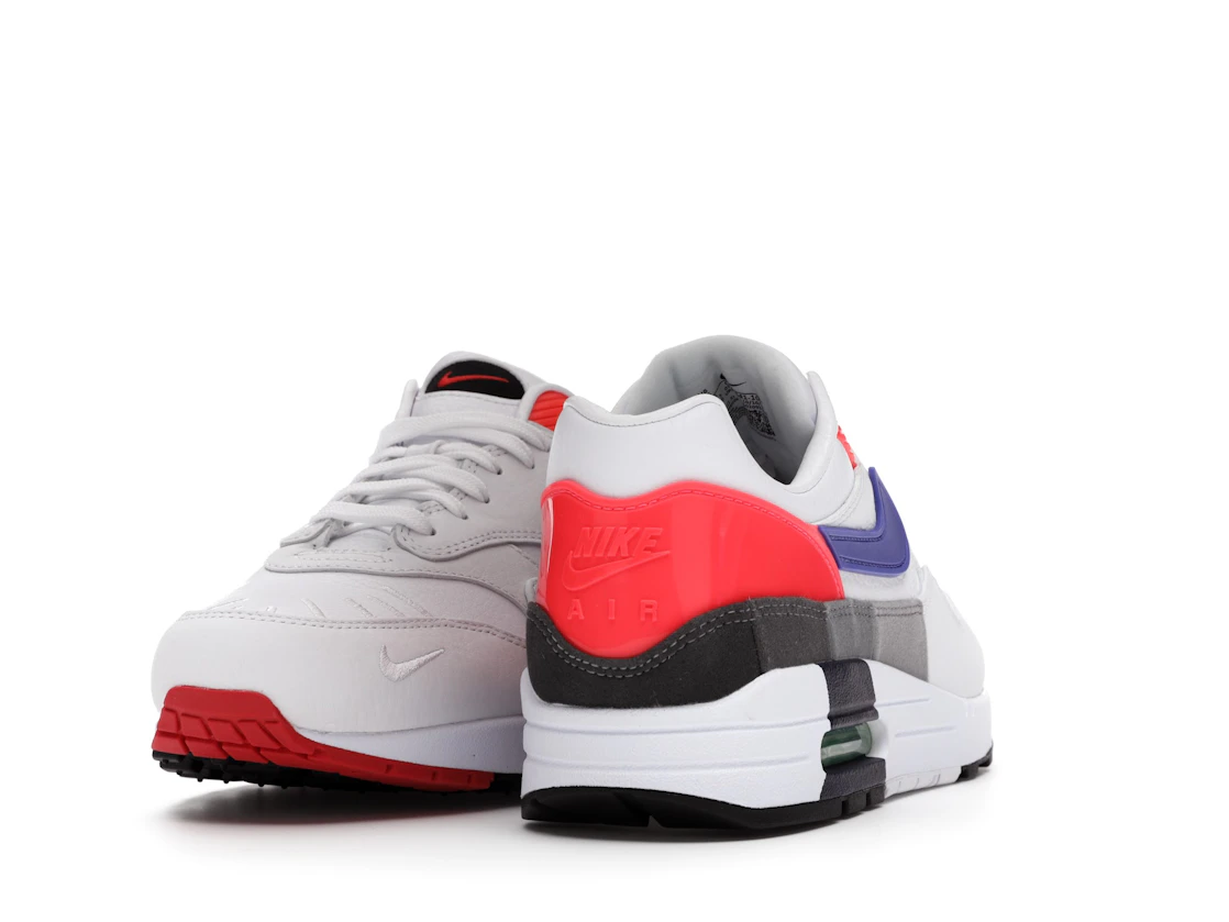 Vue 30 de Nike Air Max 1 Evolution Of Icons
