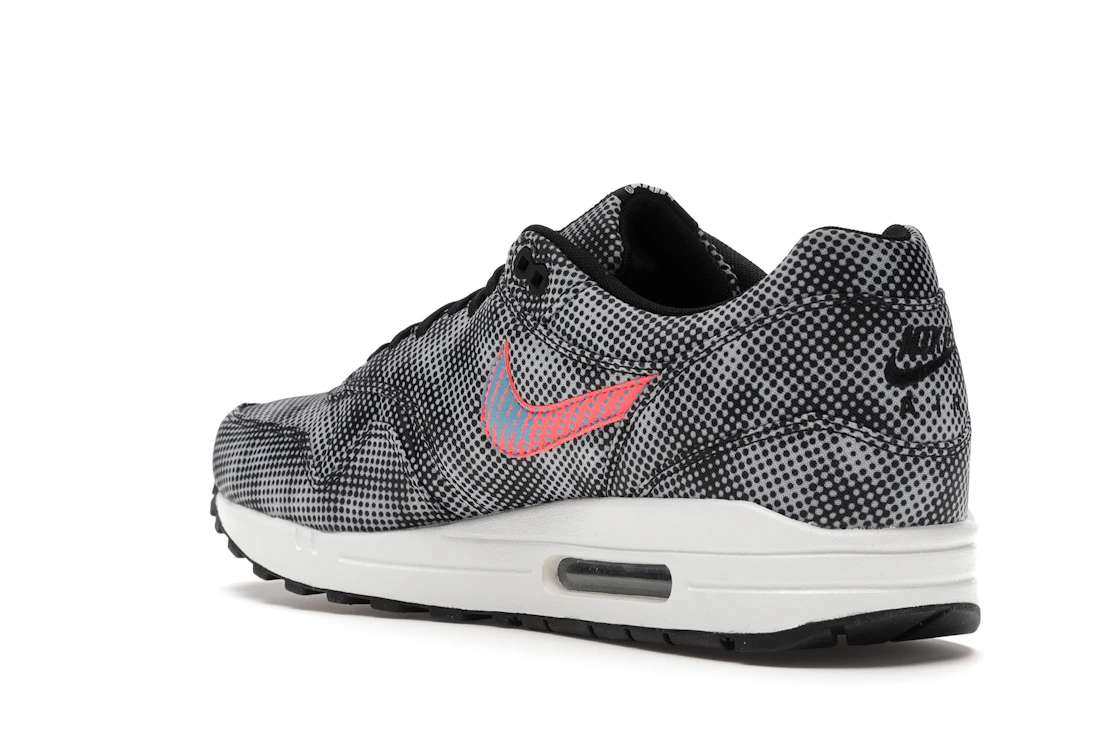 Vue 24 de Nike Air Max 1 FB Hypervenom