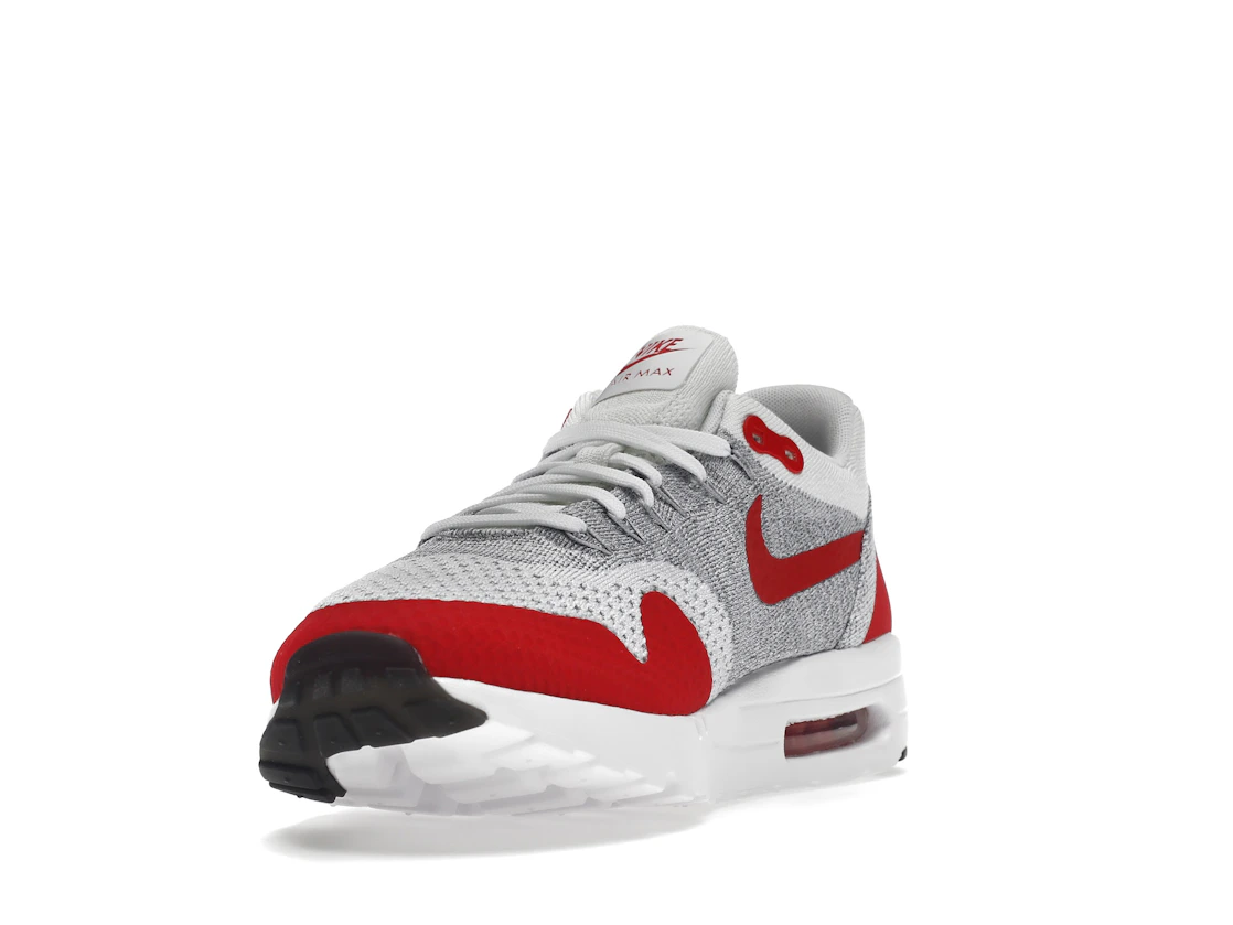 Vue 13 de Nike Air Max 1 Flyknit OG