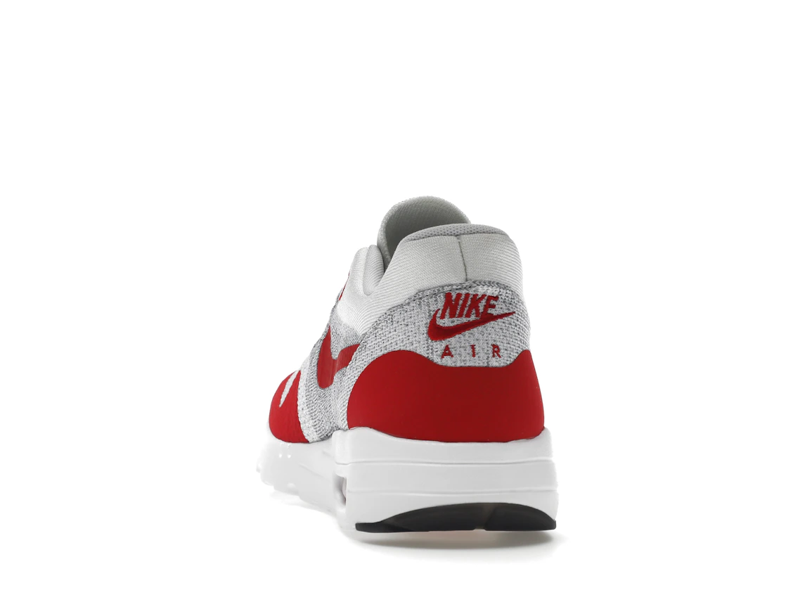 Vue 27 de Nike Air Max 1 Flyknit OG