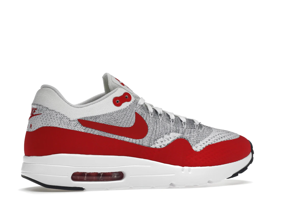 Vue 35 de Nike Air Max 1 Flyknit OG